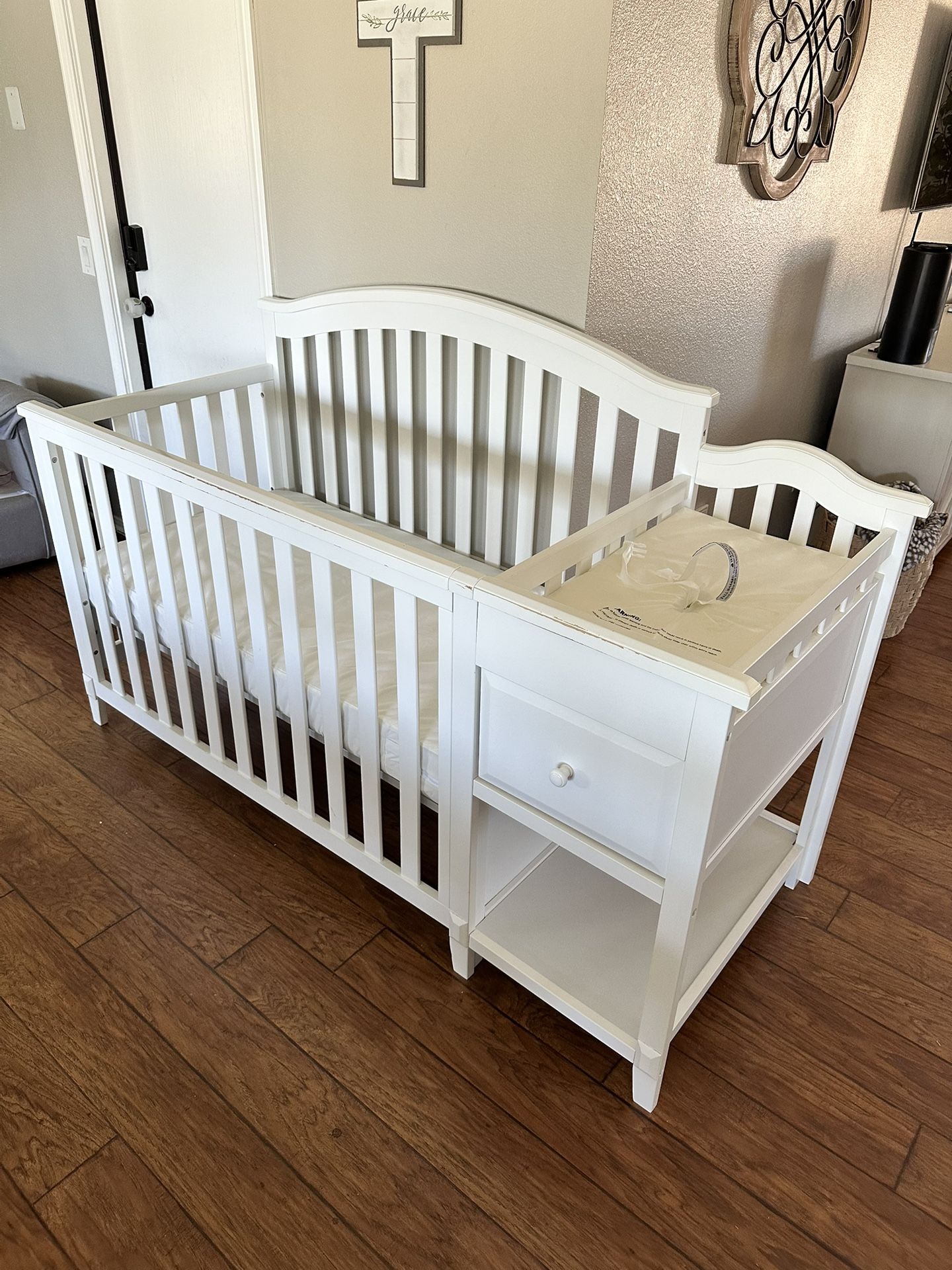 White Crib With Changing Station and Newton Waterproof Breathable And Washable Mattress