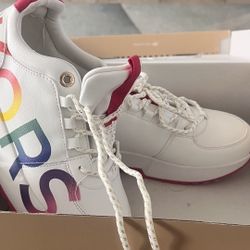 Michael Korda Shoes 