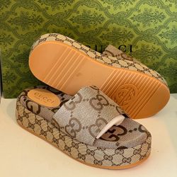 Gucci Women Slides 