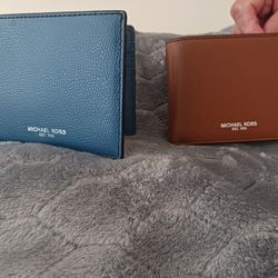 MICHEAL KORS UNISEX WALLET'S.........😁😊😍