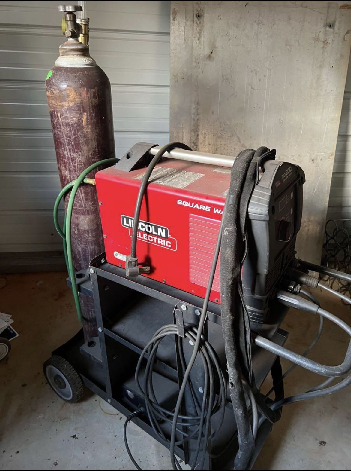 Lincoln Electric Tig 200 welder 