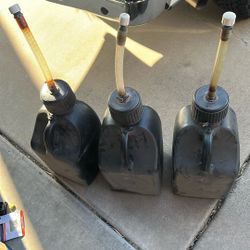 5 Gallon Gas Cans