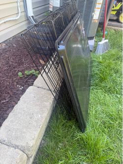 Medium size dog crate