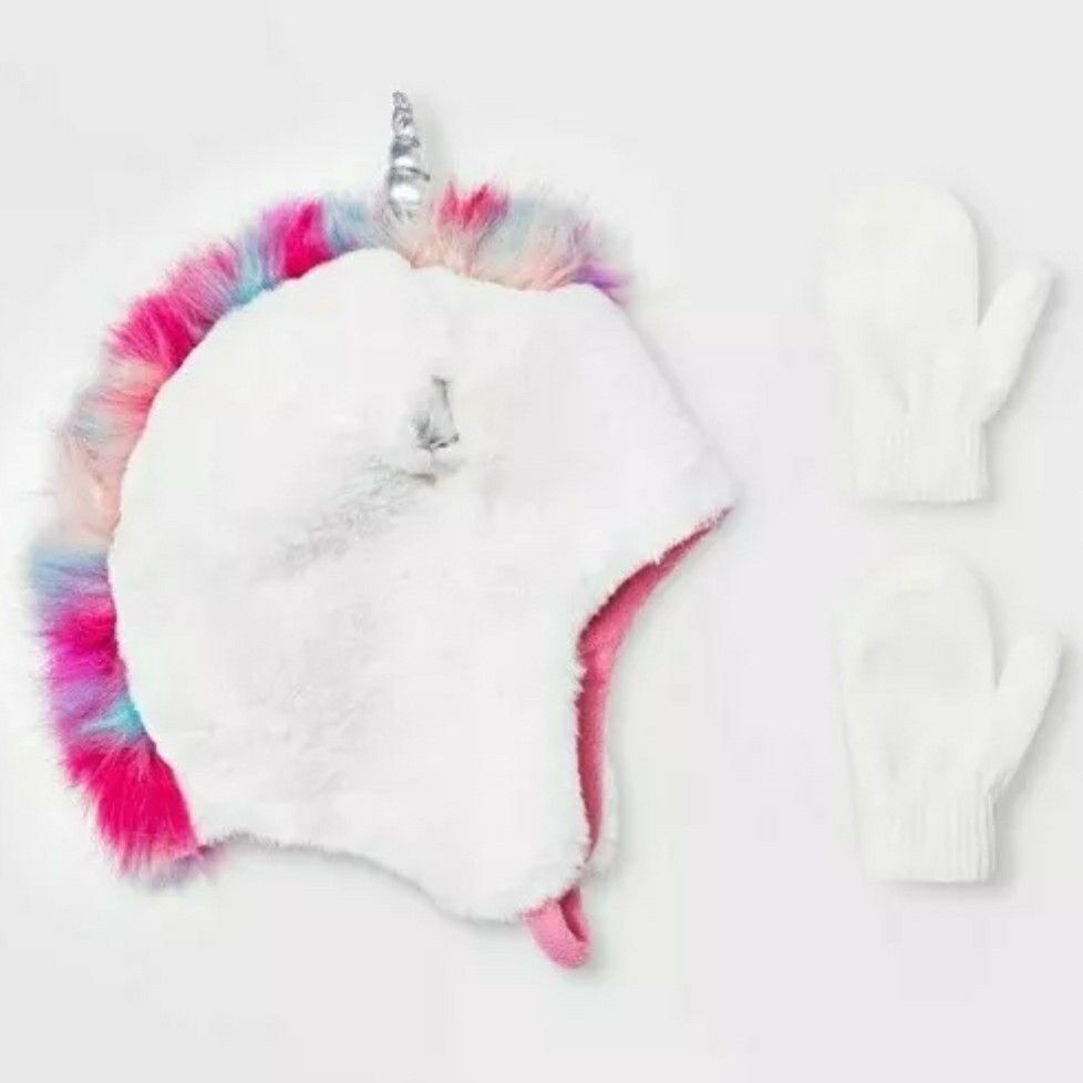 Girls 3D Unicorn Winter Hat warm and cozy for 2 to 6 years