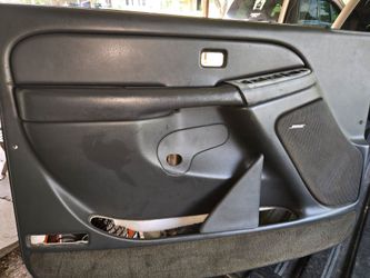 03-06 silverado door panel