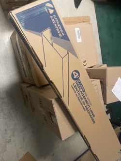 Lithonia Lighting 4 ft. Replacement Wrap Around Lens DSB48 — 12 units!!!