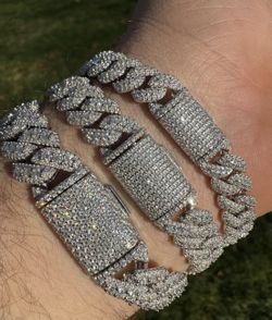 VVS Moissanite bracelet