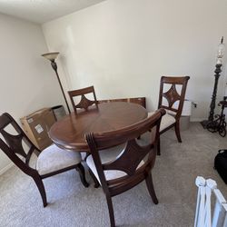 Solid Wood Dining Table W/ Middle Section 