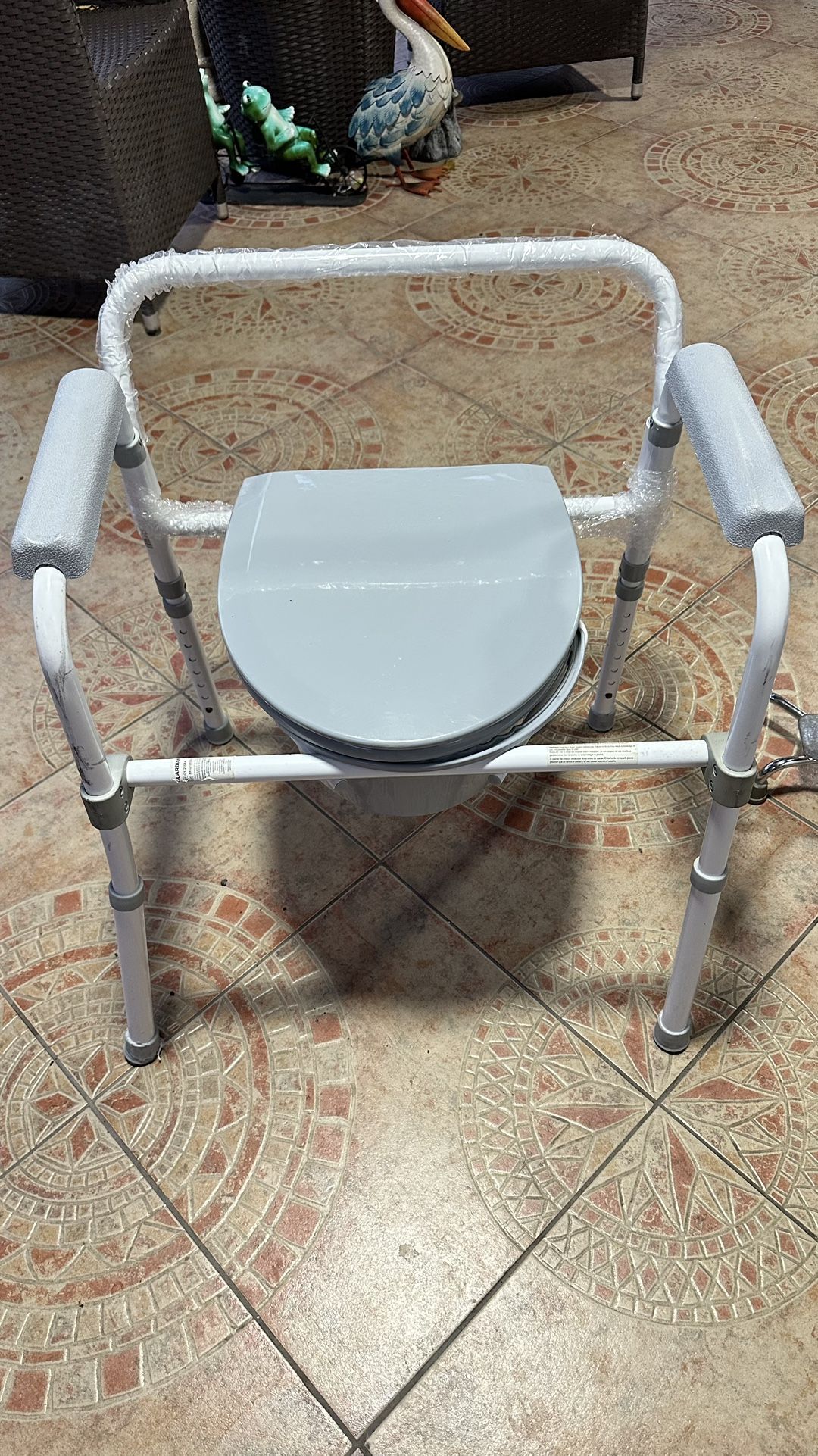Portable potty