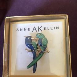 NEW in Box Anne Klein Enamel Crystal Love Birds Pin Brooch
