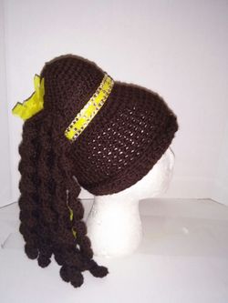 Crochet belle hat