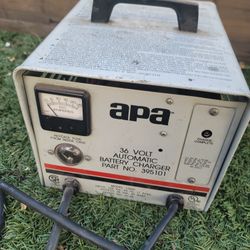 36 Volt Automatic Battery Charger part number 395101 Crown Lift