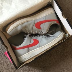 Nike 