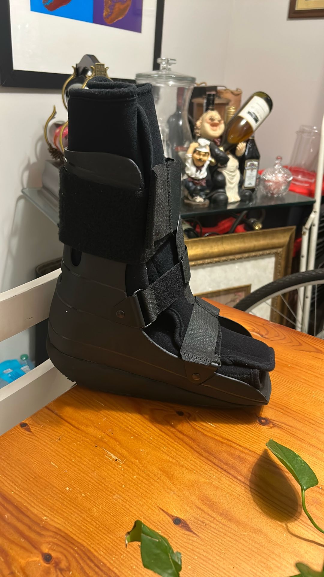 Nextep Orthopedic Boot Size Large For Ankle Injury / Foot Injury