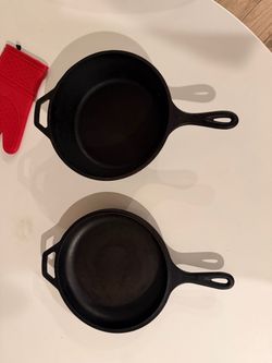 Lodge Cast Iron Dutch Oven