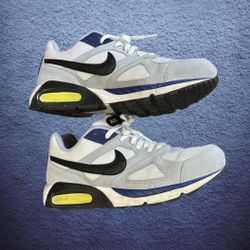 Nike Air Max Ivo men’s. Size 12. 