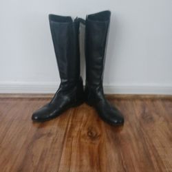 Black Boots Size 8 1/2 Women