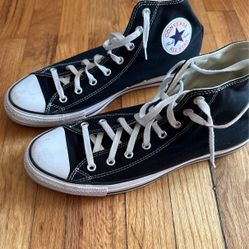Men’s Size 11 Converse High Top