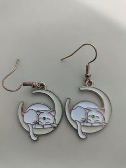 Cat Earrings