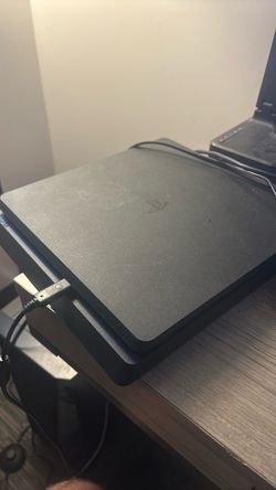 PS4 Slim with all chords and controller