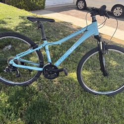 26’ liv enchant mountain bike like new