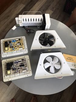 Sub-Zero Fridge Circut Board, Motor & Ice Maker