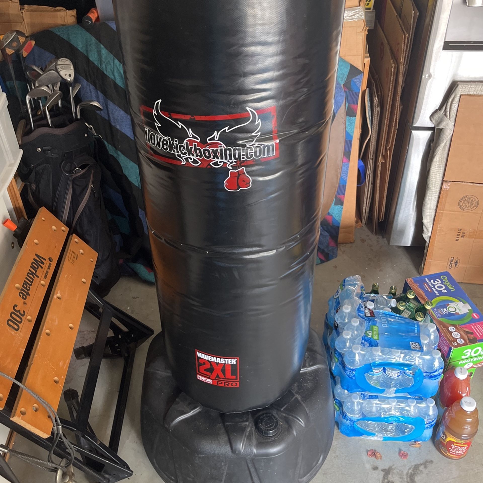 Kickboxing Bag Water BaseCentury Pro