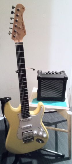 Electric Guitar w/ Roland Cube amp
