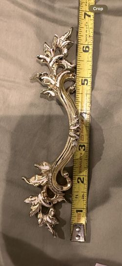 ✨ Set of 5 Ornate Gold Drawer Pulls – 7” Long – NEW