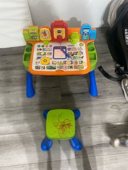 VTech Get Ready for School Learning And Activity Desk