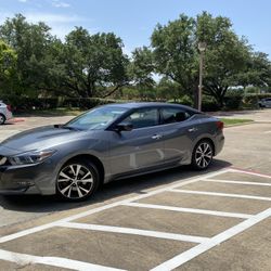 2017 Maxima 65K Miles/ New Tires/ New Battery! Clean Title! Cash only 