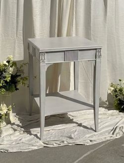 17x17x27H” ANTIQUE 1669 Light grey side table