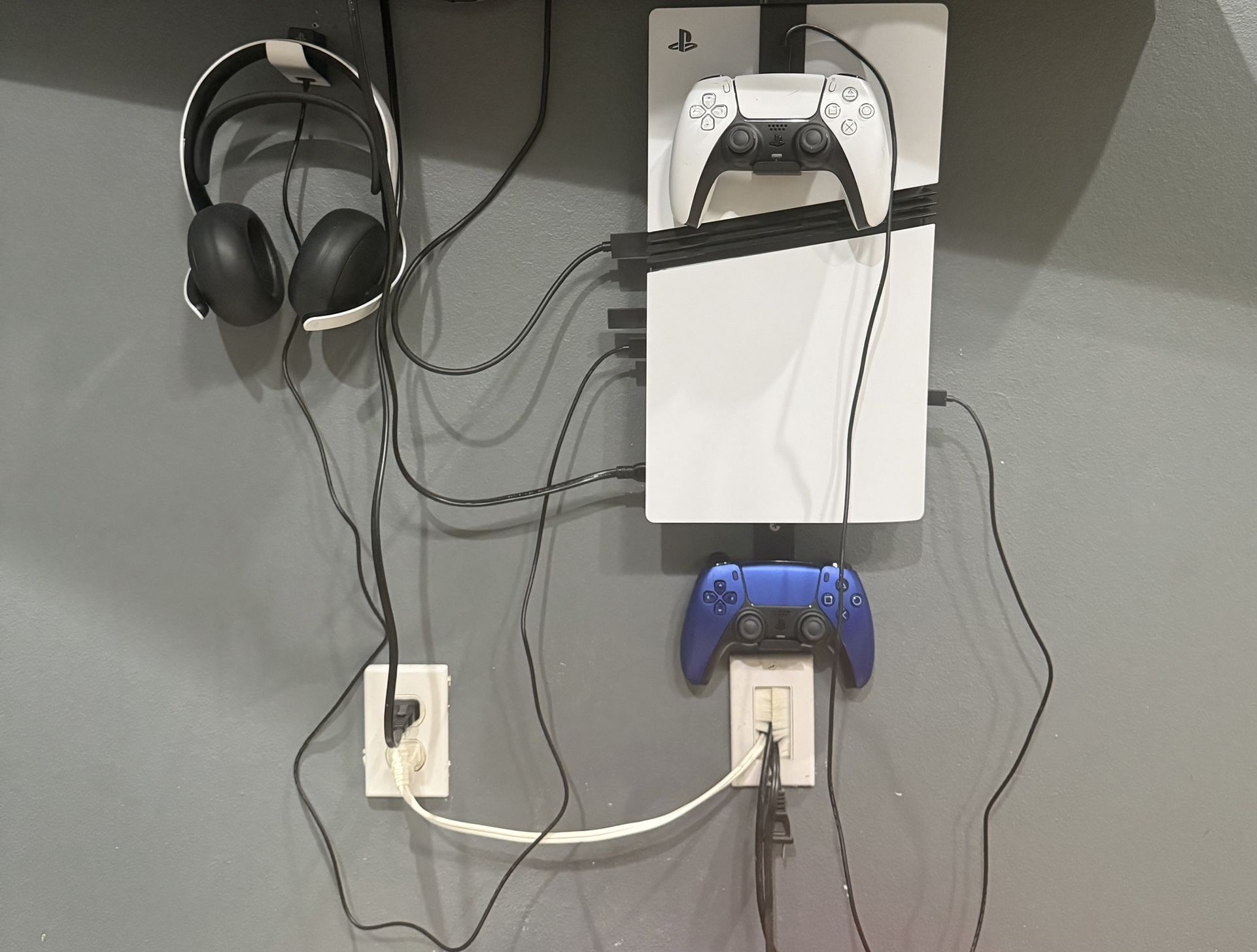 Ps5 pro With Accessories