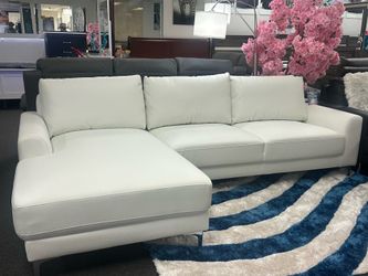 Crazy Sale Must Go‼️Beautiful L Shape Sectional On Sale Now $699