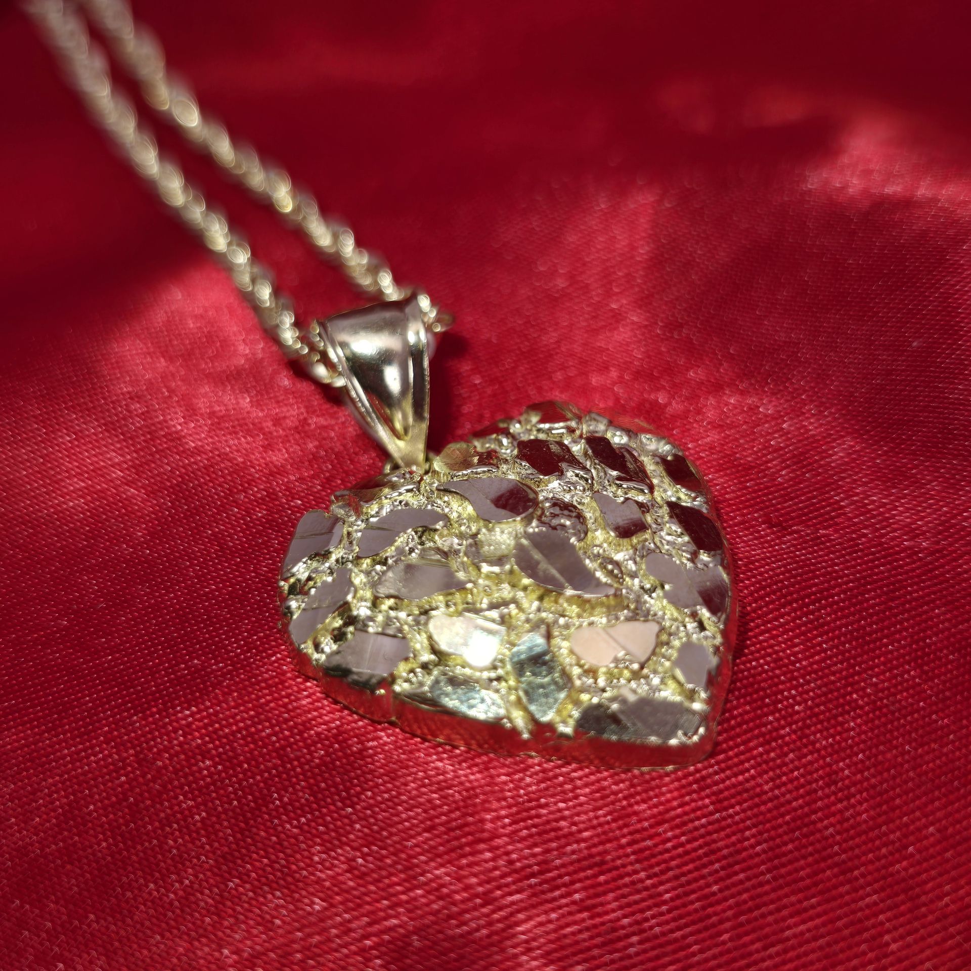 10k Gold Roop Chain & Heart Pendant