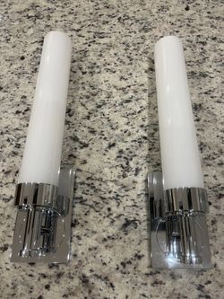 19 inch bathroom sconces brand new in the box