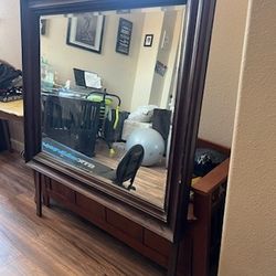 Dresser Wood W Mirror