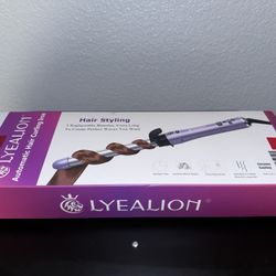 Brand New Curling Iron 