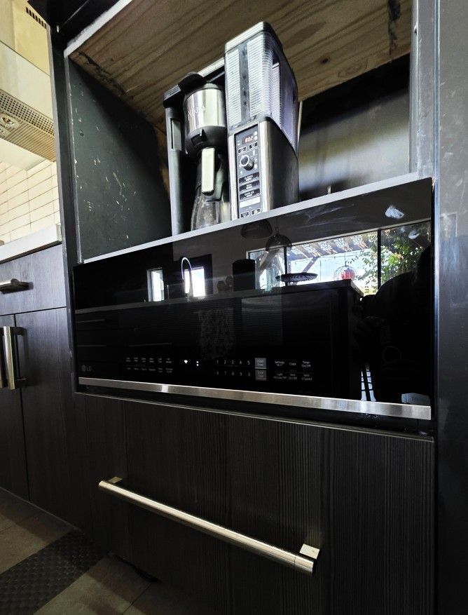 LG Slim line Microwave