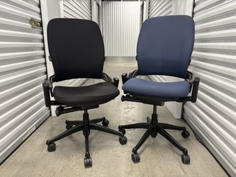 Steelcase Leap V2 armless model office chair