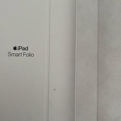 Apple Smart Folio for iPad (10th generation)