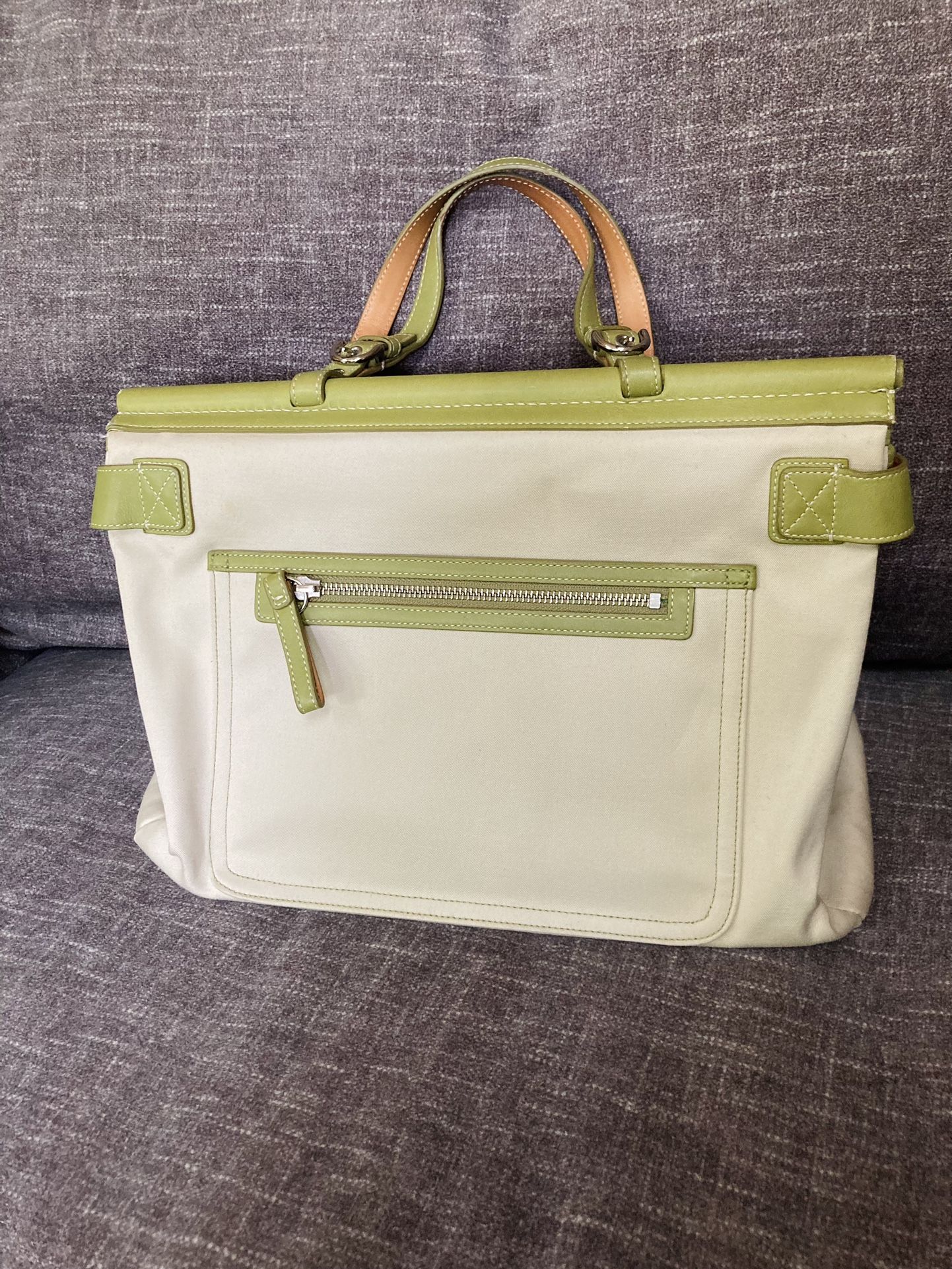 Soft Canvas Tote – Easy to Match. PICK UP FOR TODAY