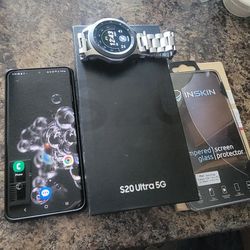 Samsung Galaxy S20 Ultra 5G With Samsung Watch 