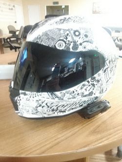 🦂 xl one of a kind lid. You'll never see another one like it.  💯.  XL