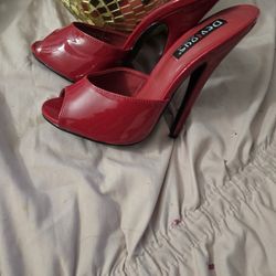 Size 7 New 