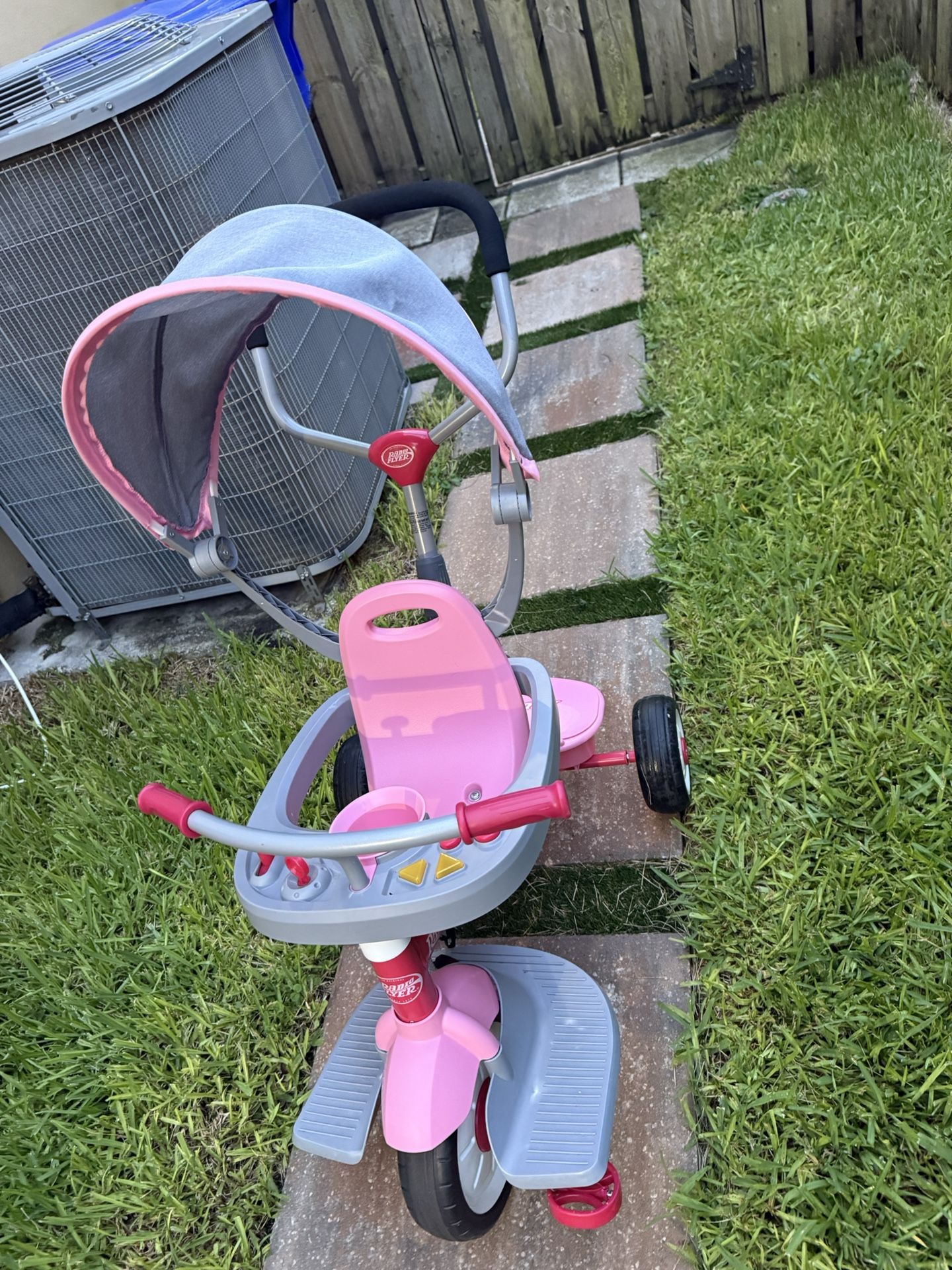 Radio Flyer 5 in 1 Stroll N Trike, Stroller w/ Activity Tray, Bike, Footrest, Infant & Toddlers