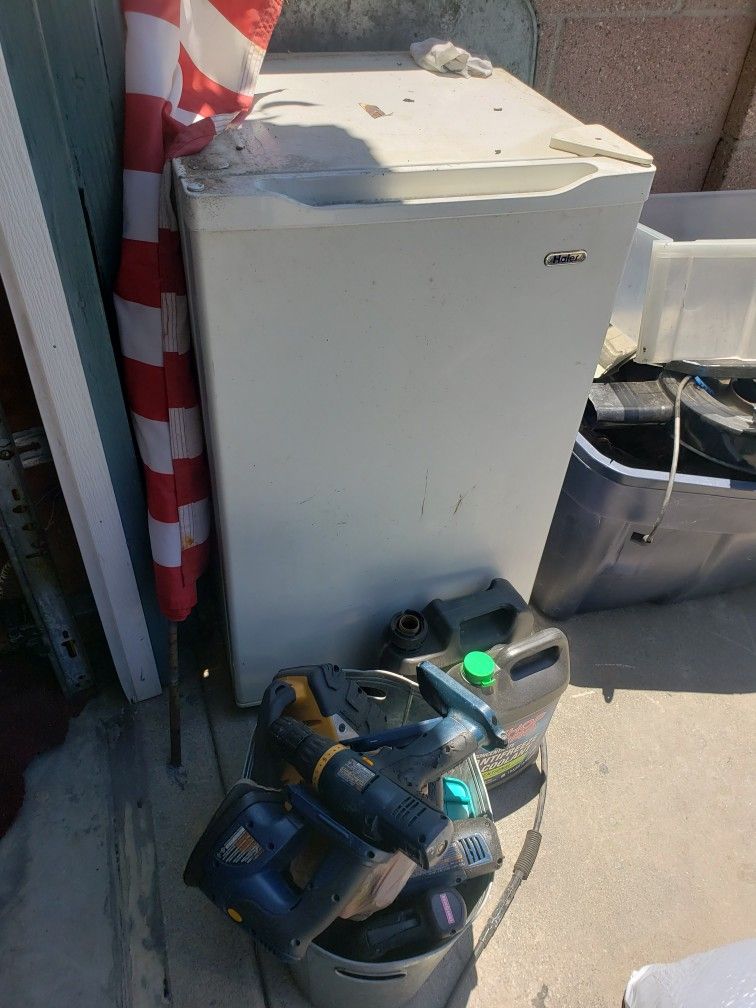 Mini Fridge