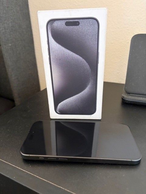 iPhone 15 Pro Max