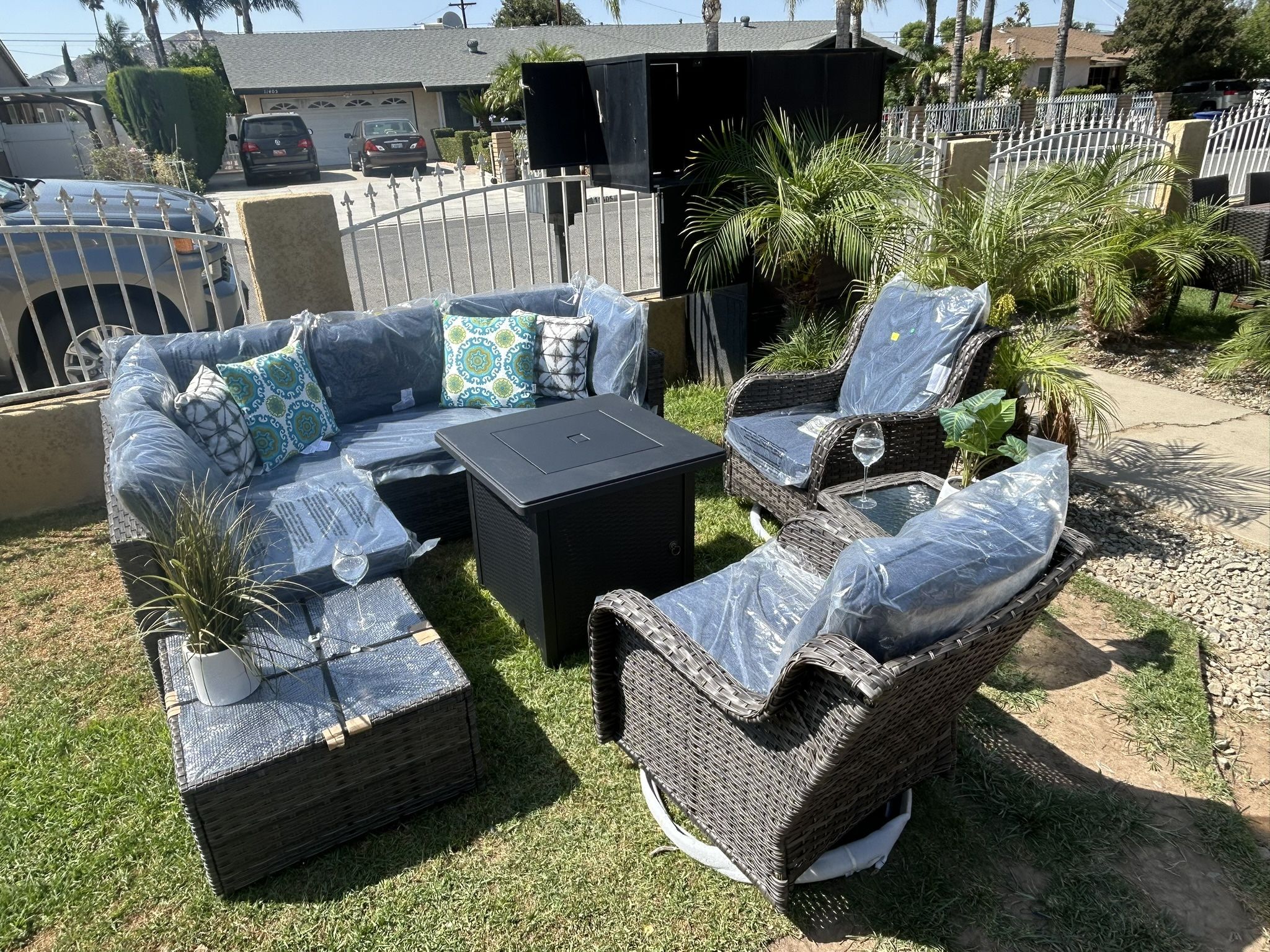 Patio Furniture Set Outdoor New In The Box