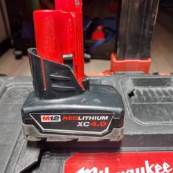 Milwaukee M12 Red Lithium XC 4.0 Battery